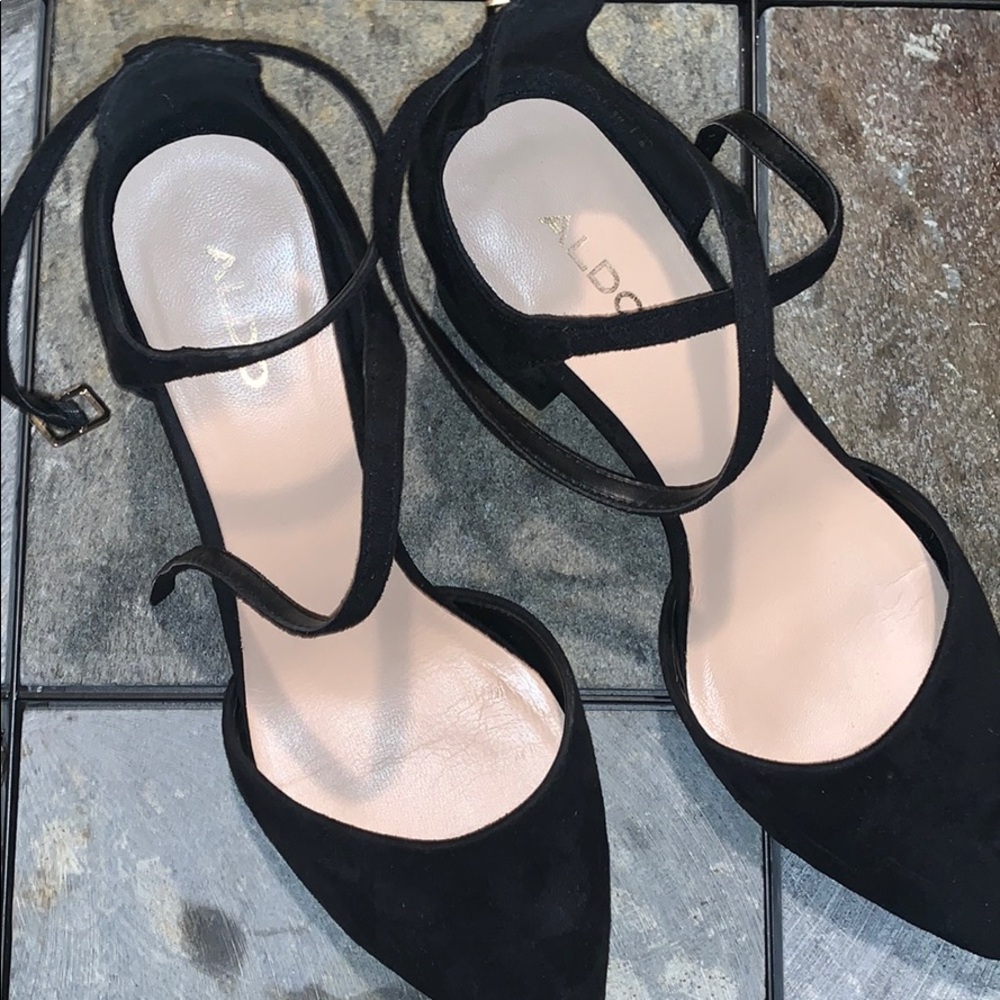 Woman’s shoes
